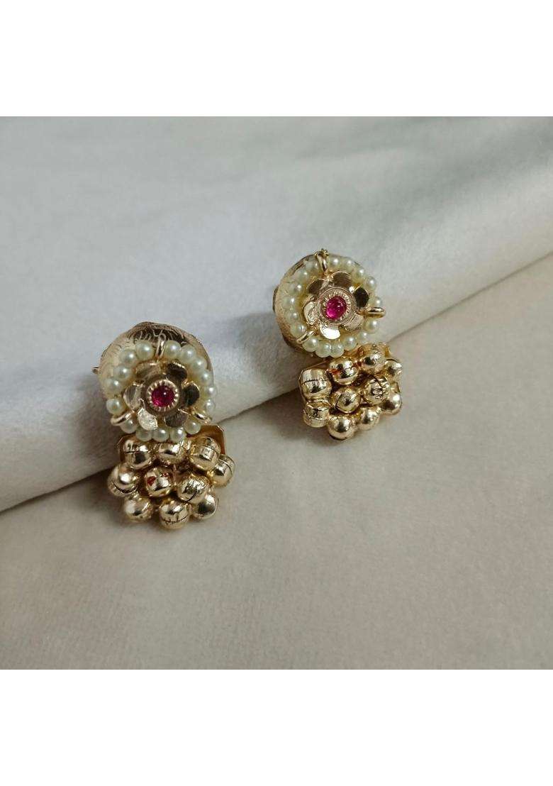 Sanjog Gold Toned Brass Plated Kundan Studded and Pearls Beaded Floral Jewellery Set for Women - Indya