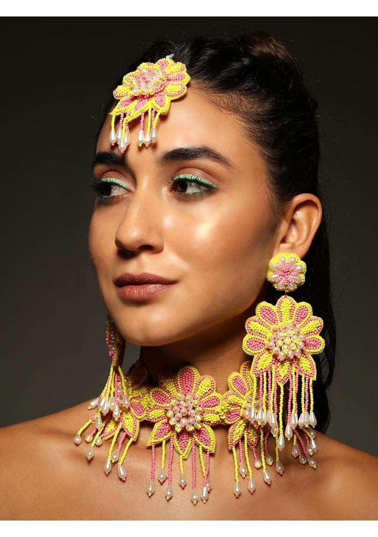 VENI Yellow Handmade Beads Jewellery Set for Haldi Mehndi of Bride for Wedding - Indya