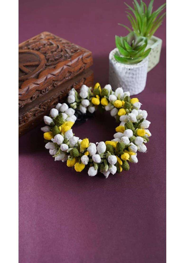 Prafullit Flowers Handcrafted Artificial Floral Jewellery Set for Women Green and Yellow Flower Necklace - Indya
