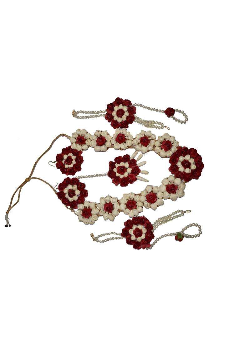 Khandelwalimpex White Flower Necklace Set for Bridal Haldi Mehandi Baby Shower Necklace Earring Mang Tika - Indya