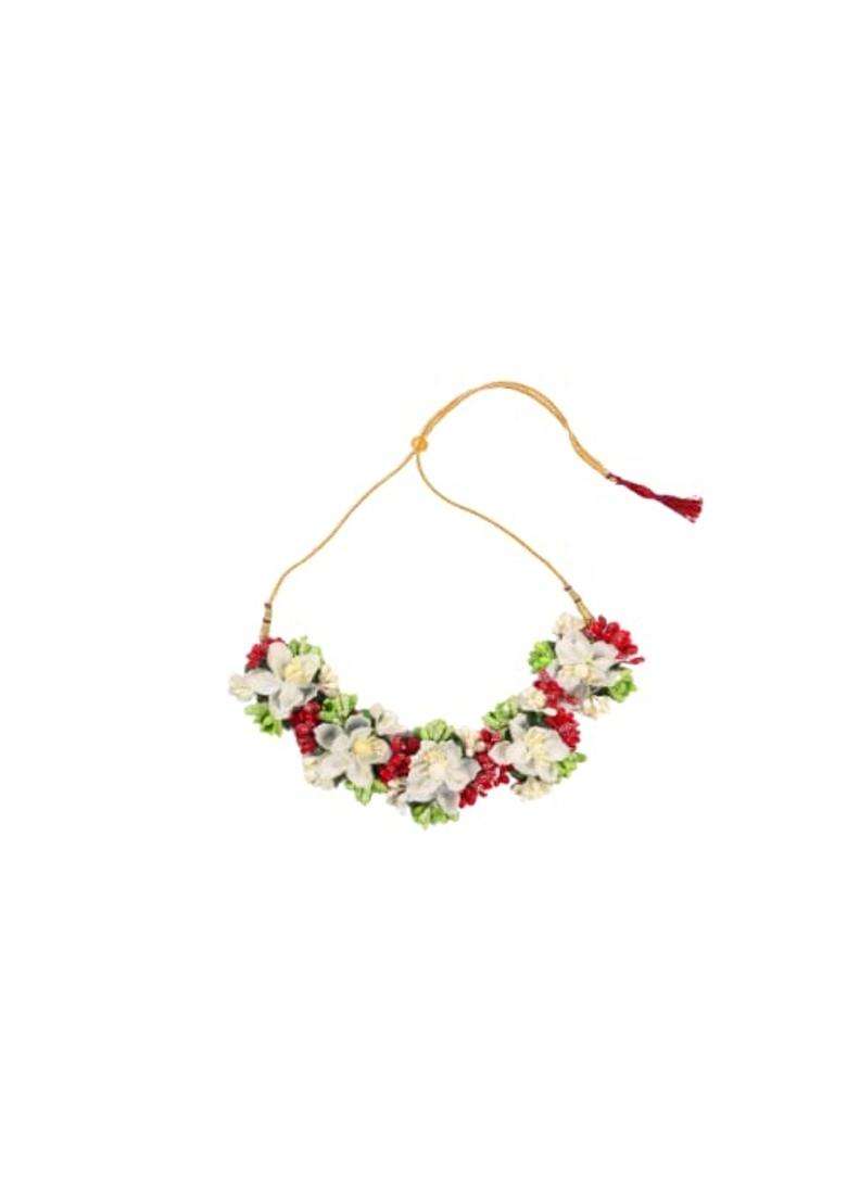 Saumakshi Designs Beautiful Flower Jewellery Set for Women White - Indya