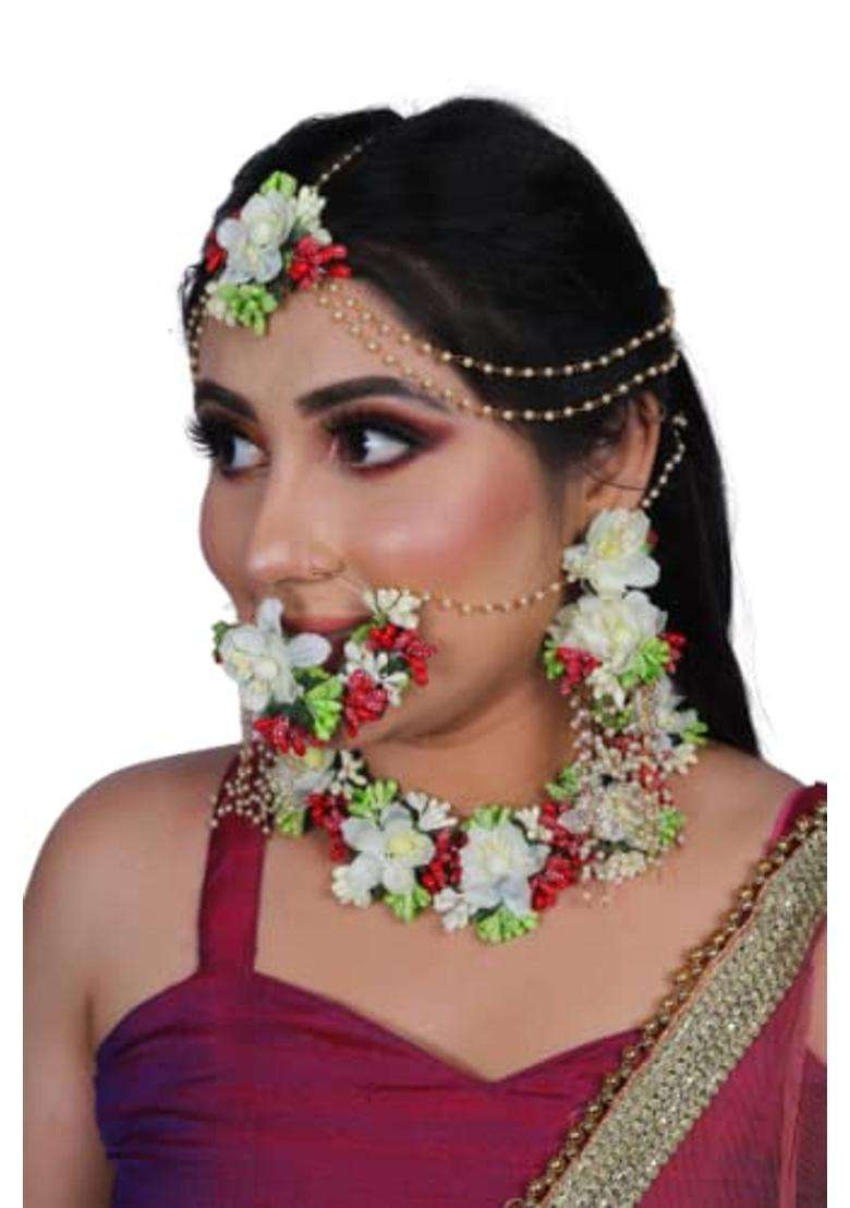 Saumakshi Designs Beautiful Flower Jewellery Set for Women White - Indya