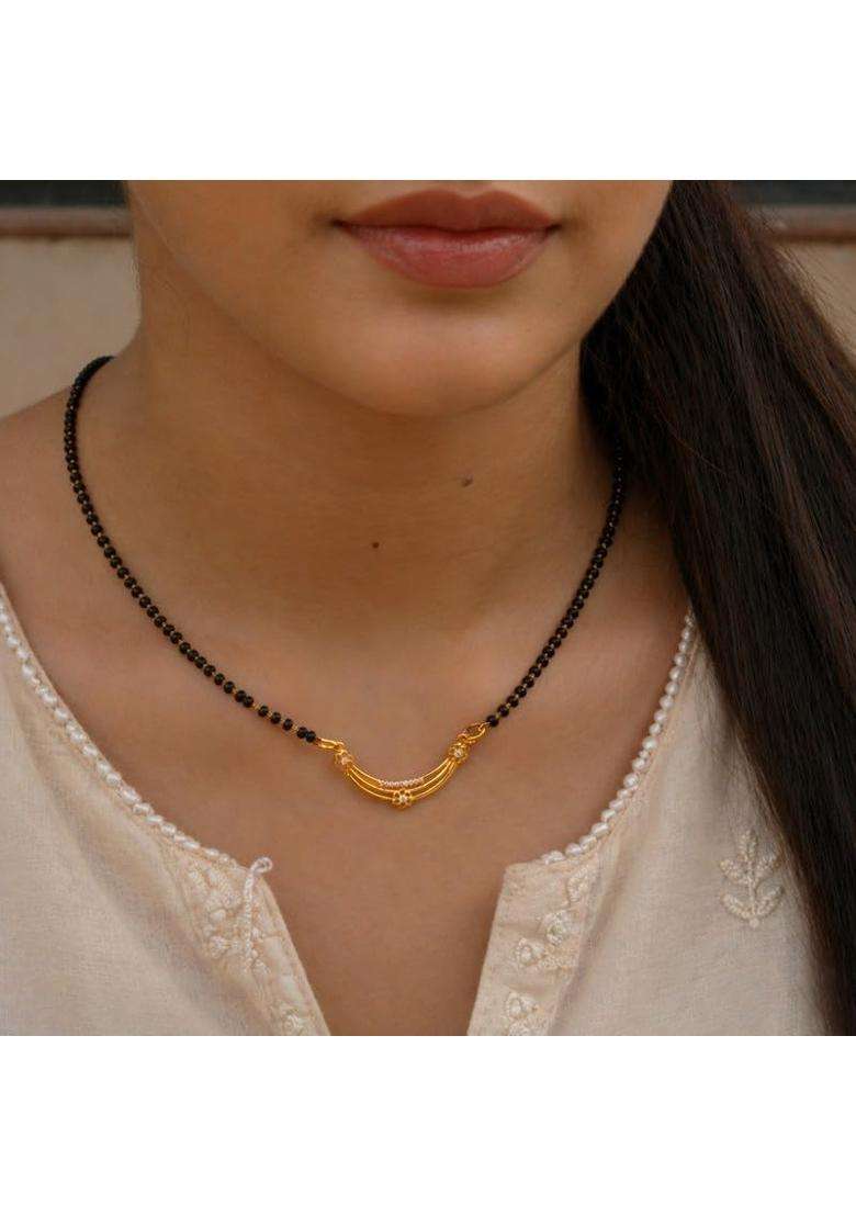 Dishis 18K 14K Yellow Gold Tanmaniya Mangalsutra Pendant for Women - Indya