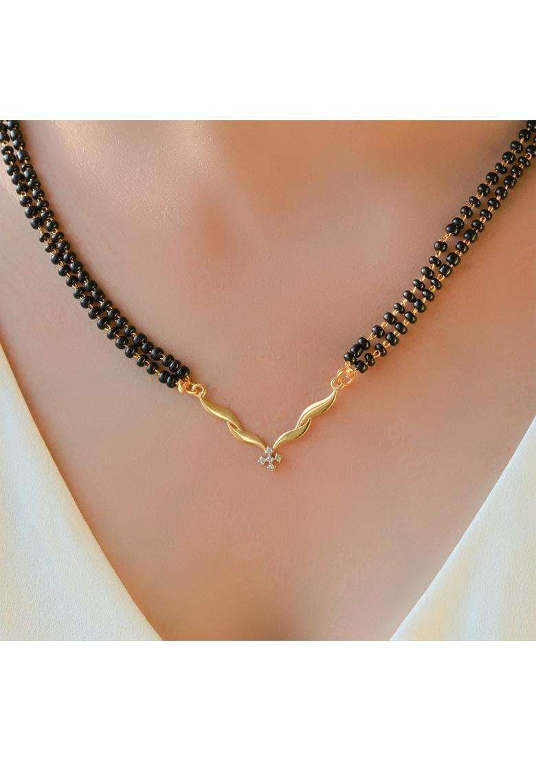 Dishis 14 18K BIS Hallmark Yellow White Rose Gold and Certified Diamond Tanmaniya Mangalsutra for Women - Indya