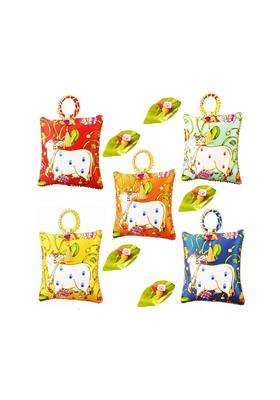 Niskanet Traditional Potli Gift Bags with Zip Closure Bangle Handle and Leaf and Haldi Kumkum Pouches