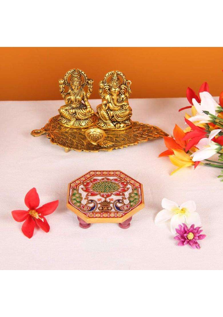 Handicrafts Paradise Multicolour 4 X 4 Inch Marble Pooja Chowki with Lotus and Peacock Painted Set of 10 - Indya