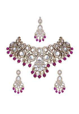I Jewels Gold Plated Traditional Kundan and Pearl Drop Bridal Necklace with Earrings and Maang Tikka Jewellery