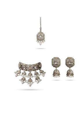 Gorgeous Wishlist Womens Polki and Pearl Choker Set Traditional Heritage Jewellery Antique Gold Finish