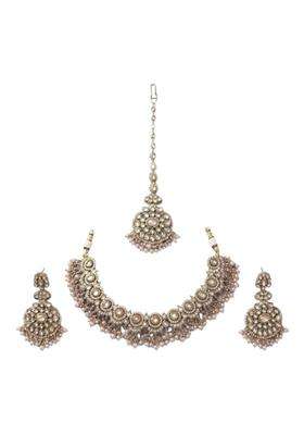 Gold Polki Choker Necklace Set with Earrings and Maang Tikka