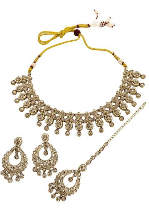 Saloni Fashion Jewellery Modern Flower and Oval Shape Mehandi Gold Plated Choker Necklace Set with Maang Tikka