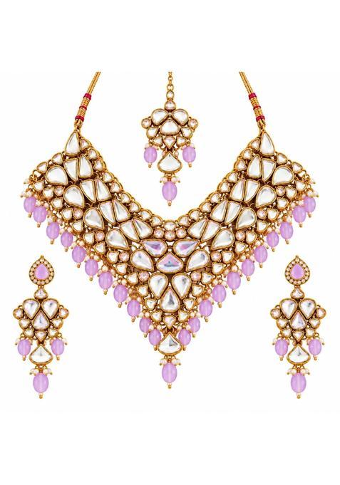 Samthea Studio Lavender Kundan Necklace Set with Earrings and Maang Tikka