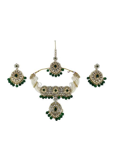OMID Luxury Green Kundan and Pearl Choker Necklace Set with Earrings and Maang Tikka