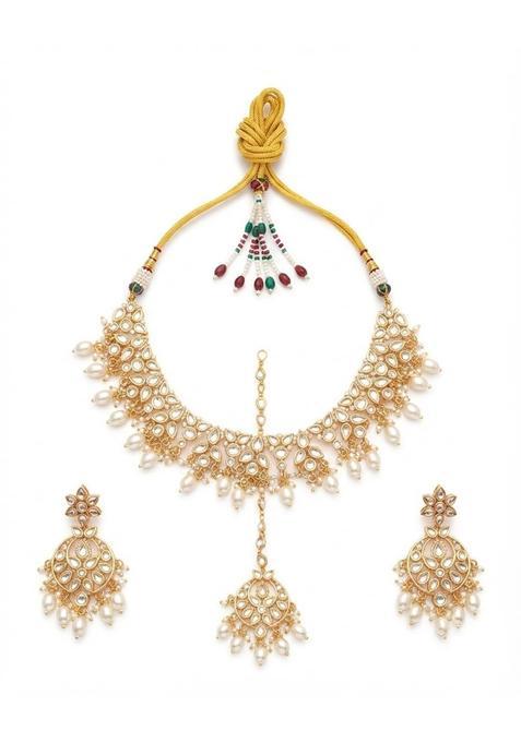 PM AURA Jewels White Pearls Kundan and Pearl Choker Necklace Set with Maang Tikka Traditional Ethnic Design