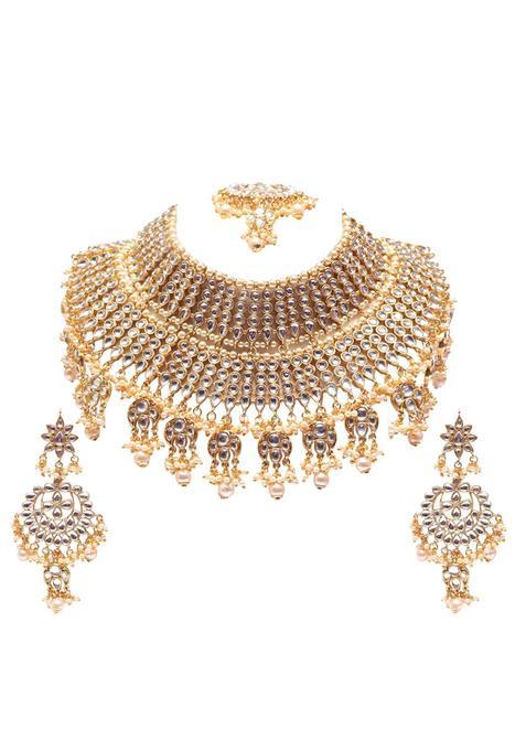 Swarajshop White Royal Kundan Bridal Choker Necklace Set with Pearl Drops Statement Earrings and Maang Tikka