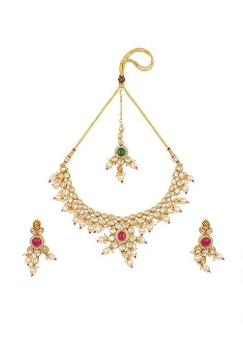 PM AURA Jewels Traditional Kundan and Pearl Statement Choker Necklace Set with Matching Earrings and Maang