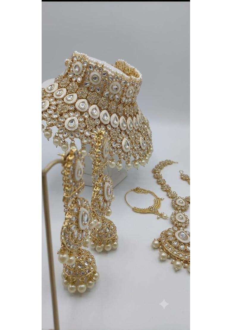 Traditional Kundan Bridal Jewellery Set for Women Gold Plated Choker Necklace - Indya