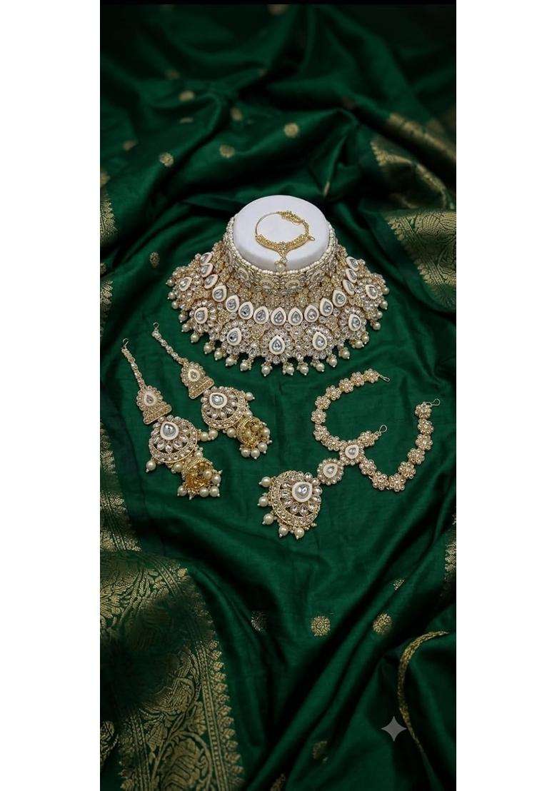 Traditional Kundan Bridal Jewellery Set for Women Gold Plated Choker Necklace - Indya