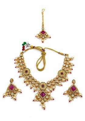 PM AURA Jewels Royal Bridal Kundan and Pink Stone Choker Necklace Set with Maang Tikka and Earrings