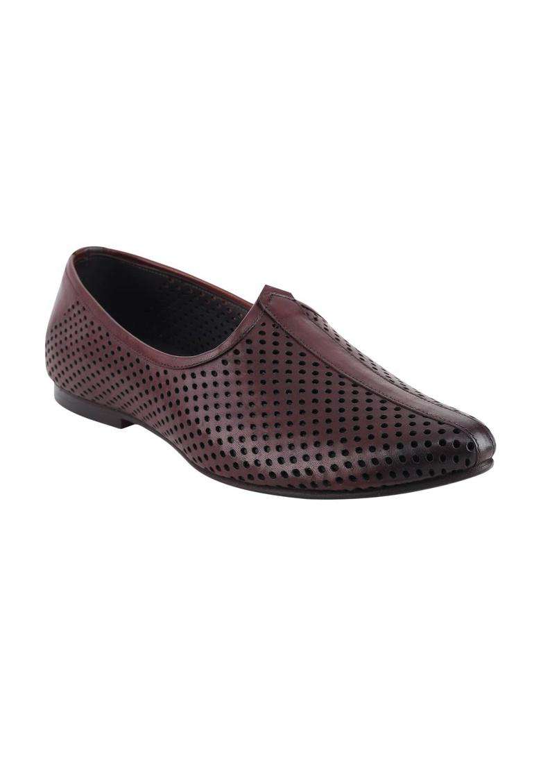 Ezok Mens Genuine Leather Mojari Shoes Lightweight Comfortable and Stylish Slip on Design with Cushioned - Indya