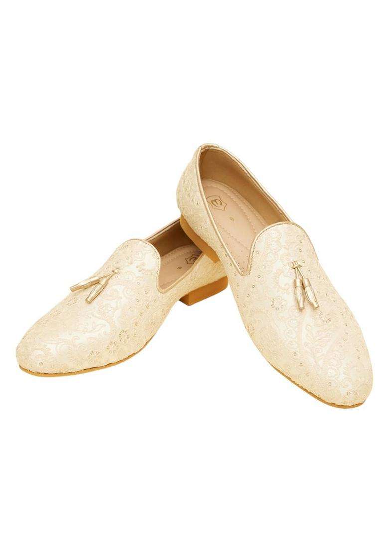 Manyavar Beige Embroidery Thread Work Loafers Juti Mens Ethnic Jutti - Indya