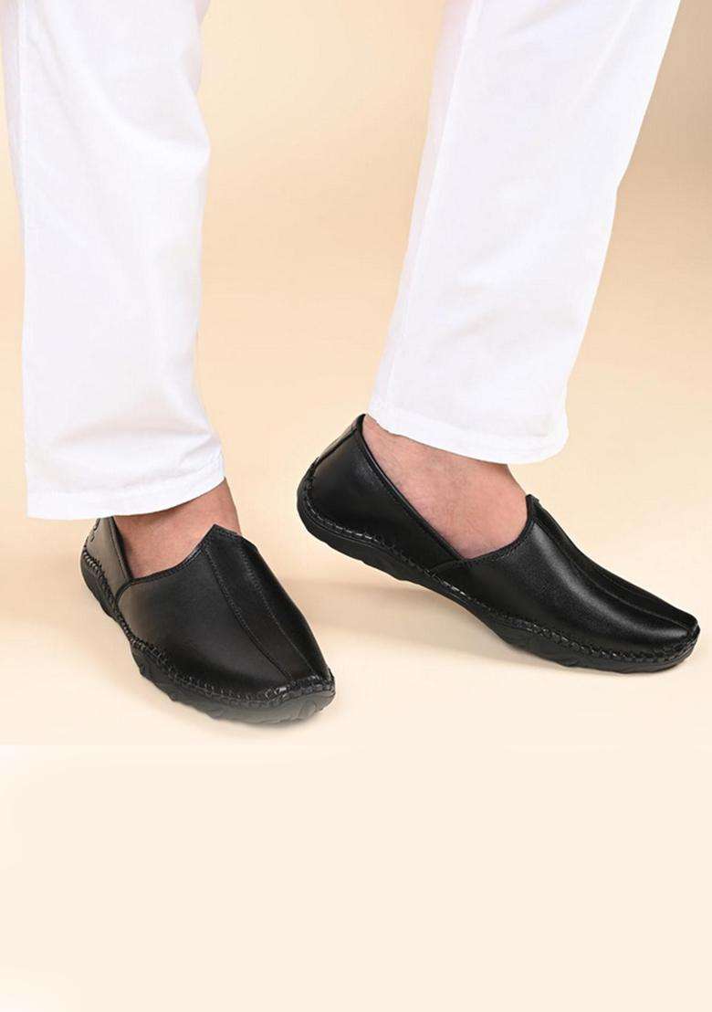 Louis Stitch Black Mens Ethnic Slip on Mojaris Genuine Leather Flexible Stylish Nagra Juti for Men - Indya