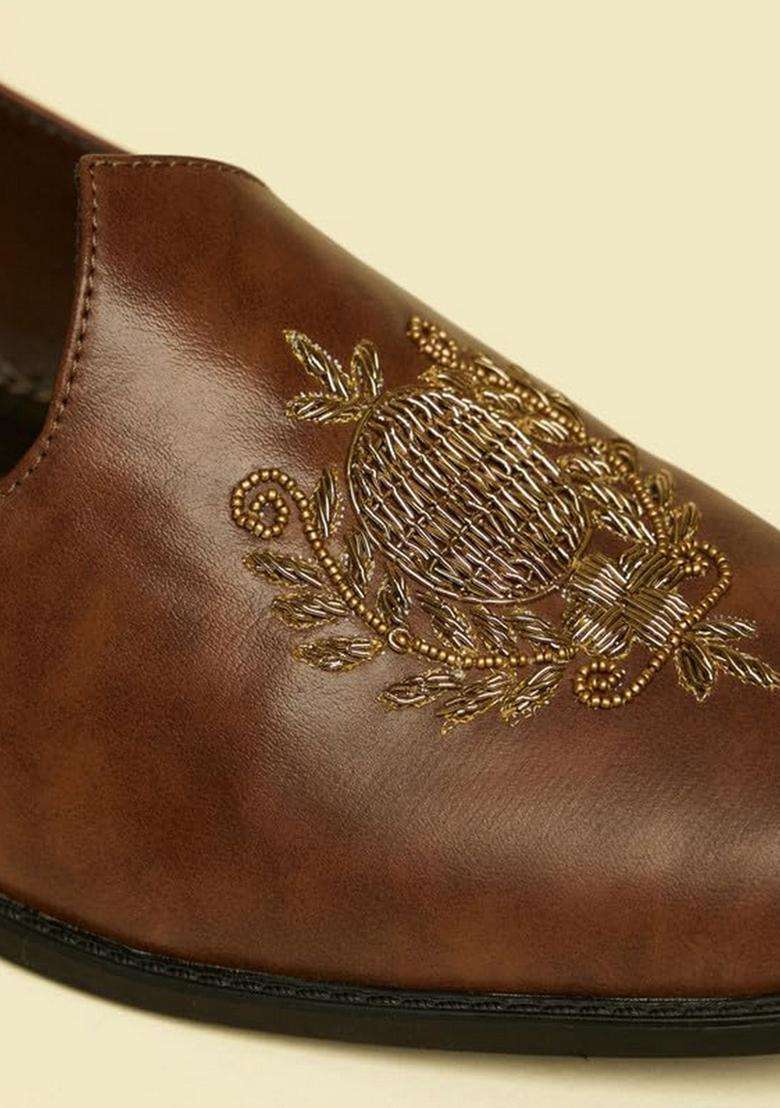 Manyavar Mens Self Embroidered Loafers Style Shoes Ethnic Juttis and Mojaris - Indya