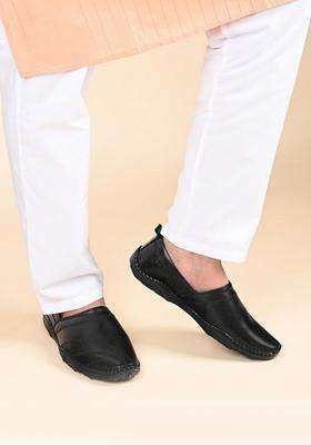 Louis Stitch Mens Ethnic Slip on Mojaris Black Genuine Leather Stylish Nagra Juti for Men