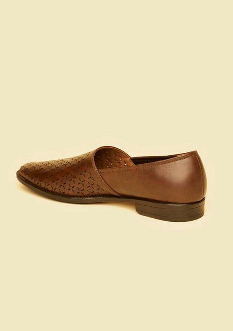 Manyavar Dark Brown Elegance Shoes Mens Ethnic Jutti - Indya