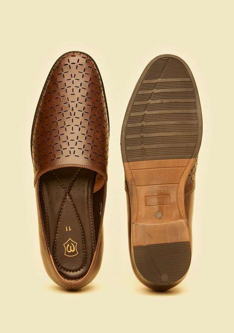 Manyavar Dark Brown Elegance Shoes Mens Ethnic Jutti - Indya