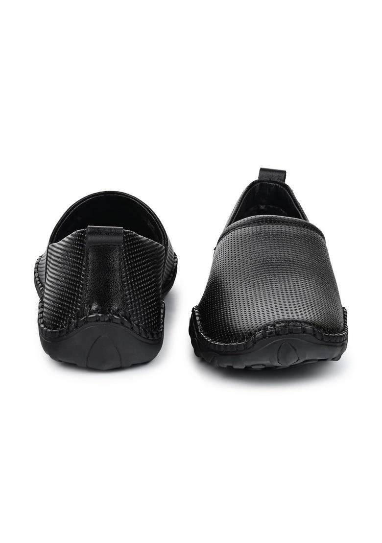 Louis Stitch Ethnic Slip on Mojaris for Men Black Genuine Leather Flexible Stylish Nagra Juti for Men - Indya