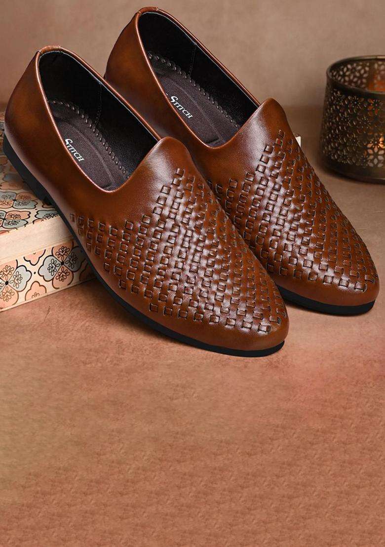 Louis Stitch Mens Ethnic Weaved Textured Slip on Mojaris Stylish Nagra Juti for Men - Indya