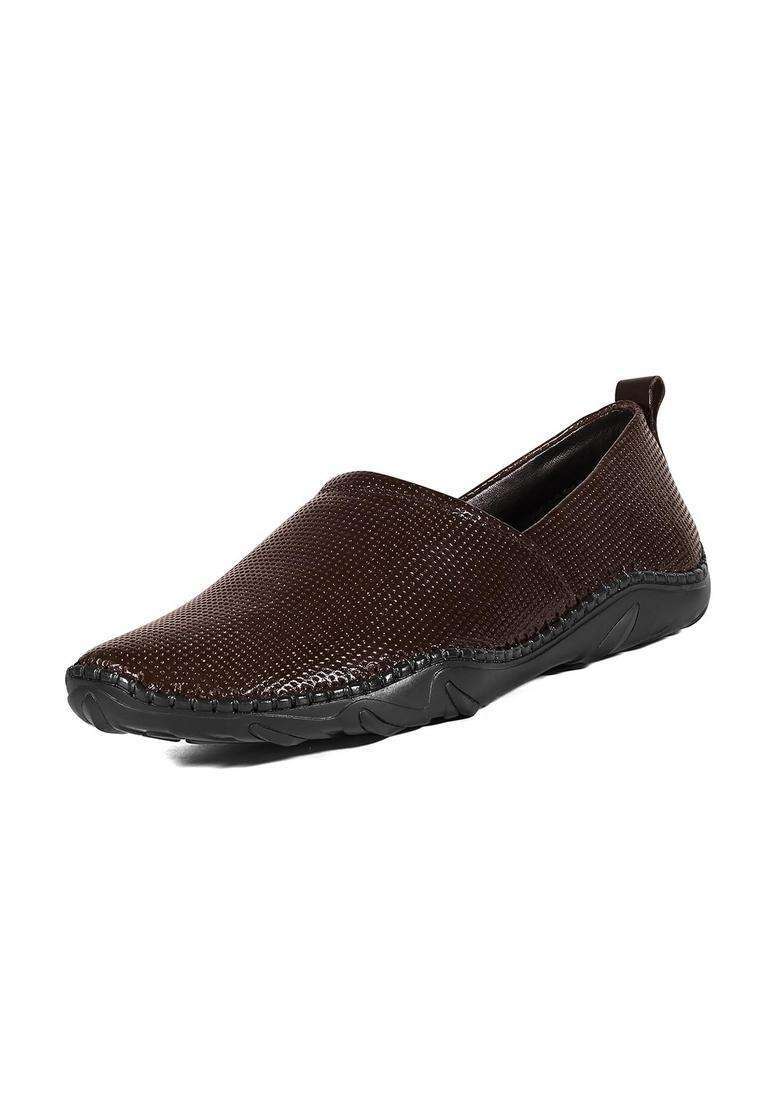 Louis Stitch Ethnic Slip on Mojaris for Men Brunette Brown Genuine Leather Flexible Stylish Nagra Juti for Men - Indya