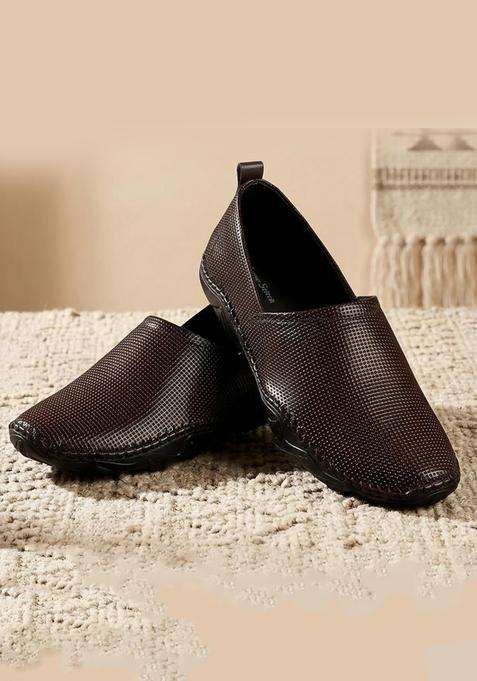 Louis Stitch Ethnic Slip on Mojaris for Men Brunette Brown Genuine Leather Flexible Stylish Nagra Juti for Men