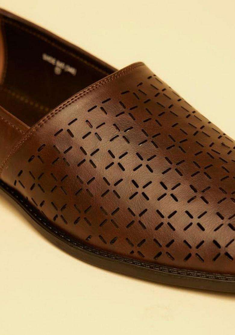 Manyavar Dark Brown Elegance Shoes Mens Ethnic Jutti - Indya