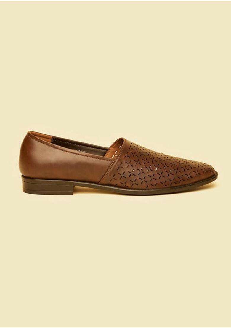 Manyavar Dark Brown Elegance Shoes Mens Ethnic Jutti - Indya