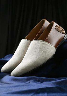 San Frissco Beige Mens Loafers Monk Shoes with Buckle Detail Casual Slip on Ethnic Mojaris Soft Cushioned