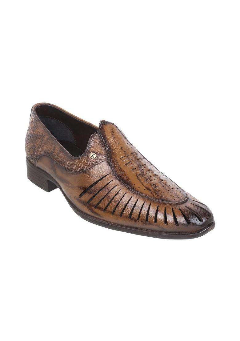 Mochi Men Ethnic Leather Jutis - Indya