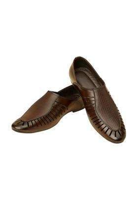 Manyavar Brown Mens Loafers Style Self Design Shoes Ethnic Juttis and Mojaris