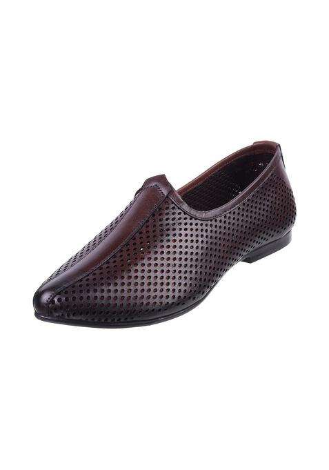 Metro Brown Men Ethnic Leather Jutis
