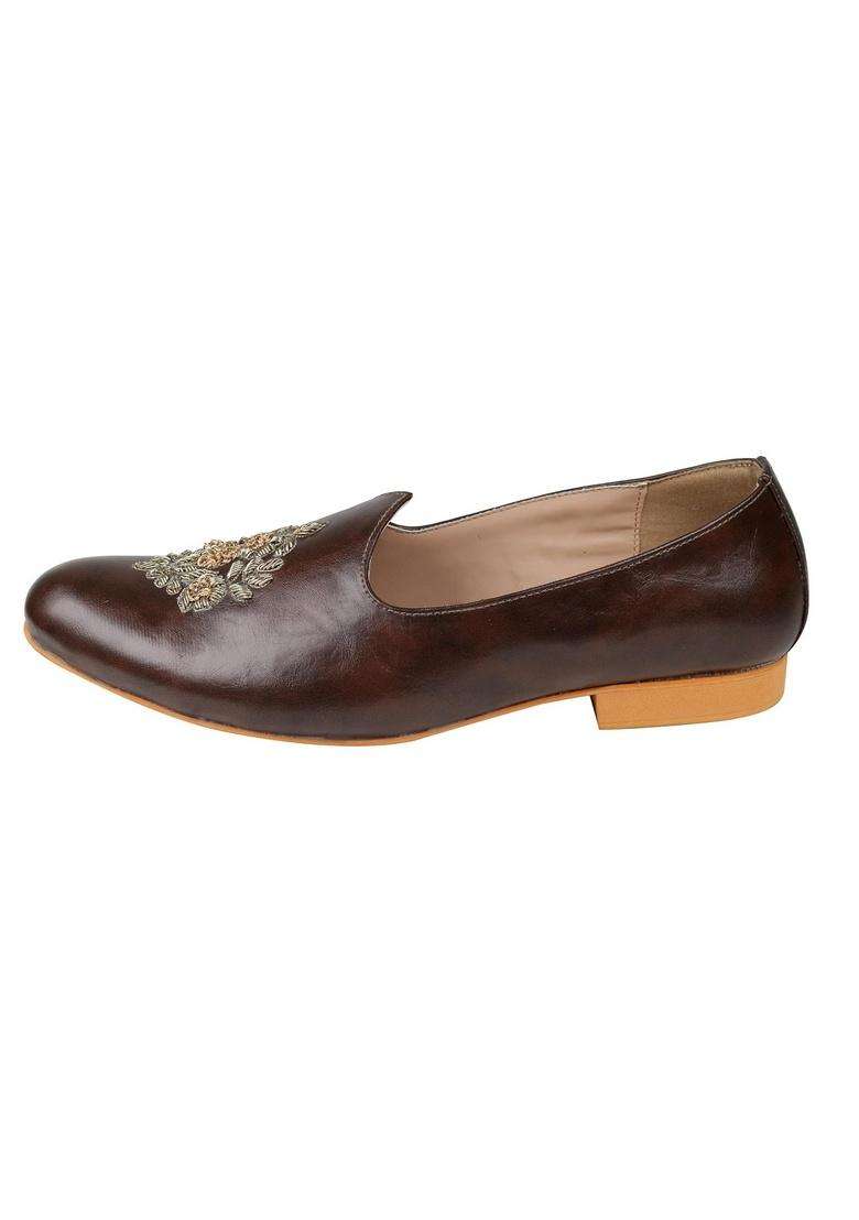 Tanny Shoes Mens Faux Leather Ethnic Shoes with Zari Embroidered Floral Design Brown Ethnic Shoe Juti - Indya