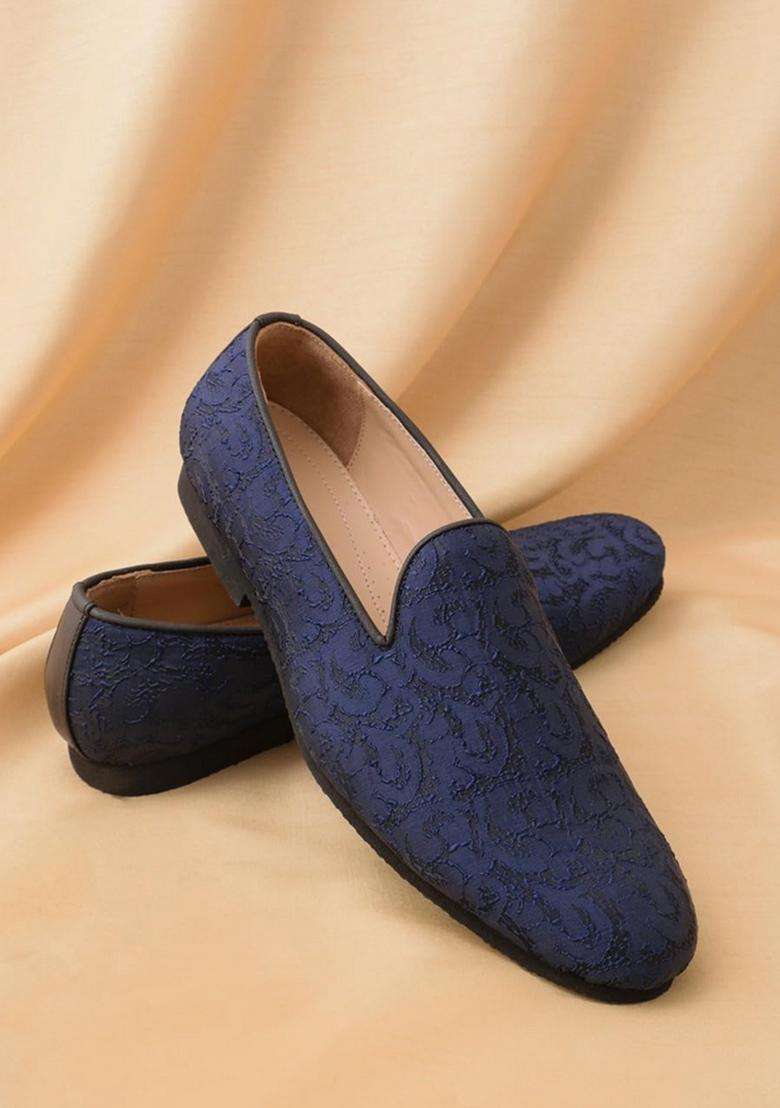 Manyavar Blue Loafers Self Texture Juti Mens Ethnic Jutti - Indya