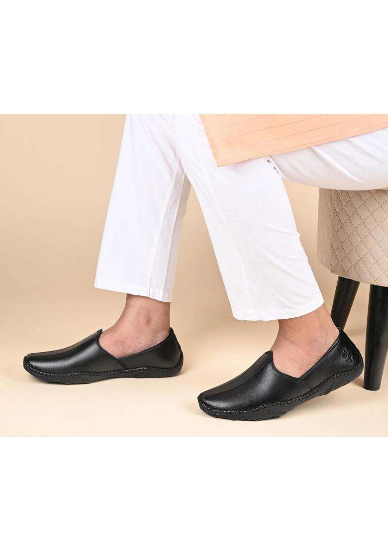 Louis Stitch Mens Ethnic Slip on Mojaris Black Genuine Leather Flexible Stylish Nagra Juti for Men - Indya