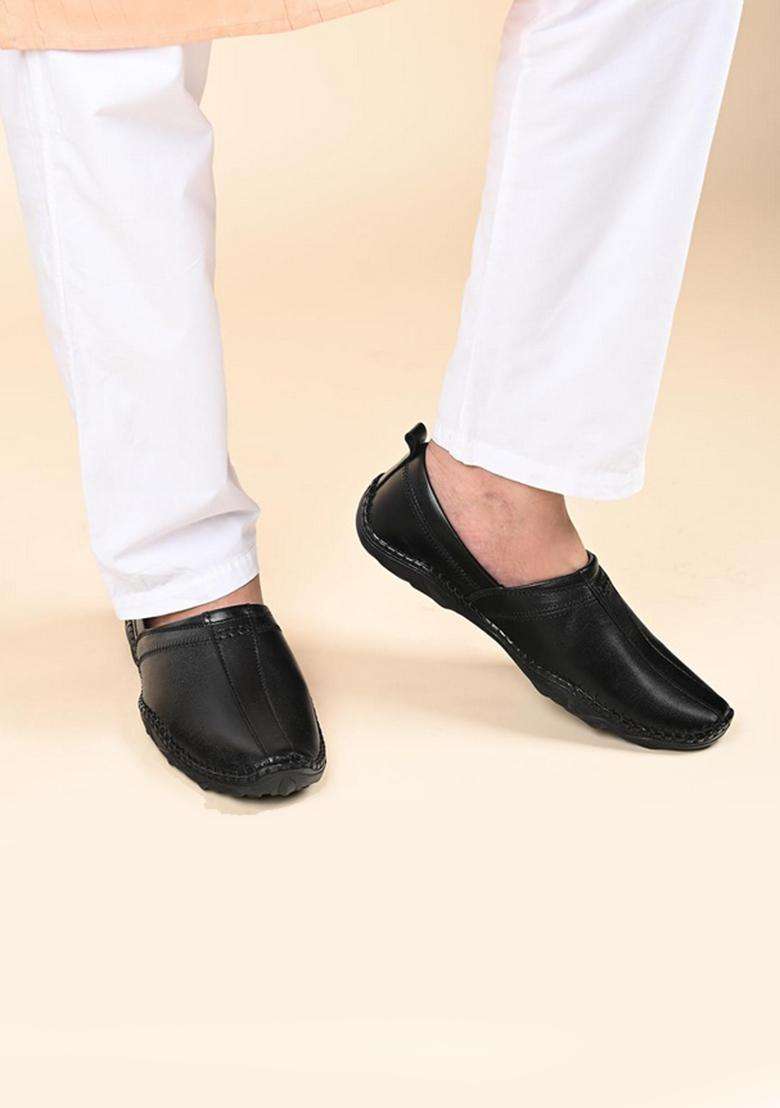 Louis Stitch Mens Ethnic Slip on Mojaris Black Genuine Leather Stylish Nagra Juti for Men - Indya