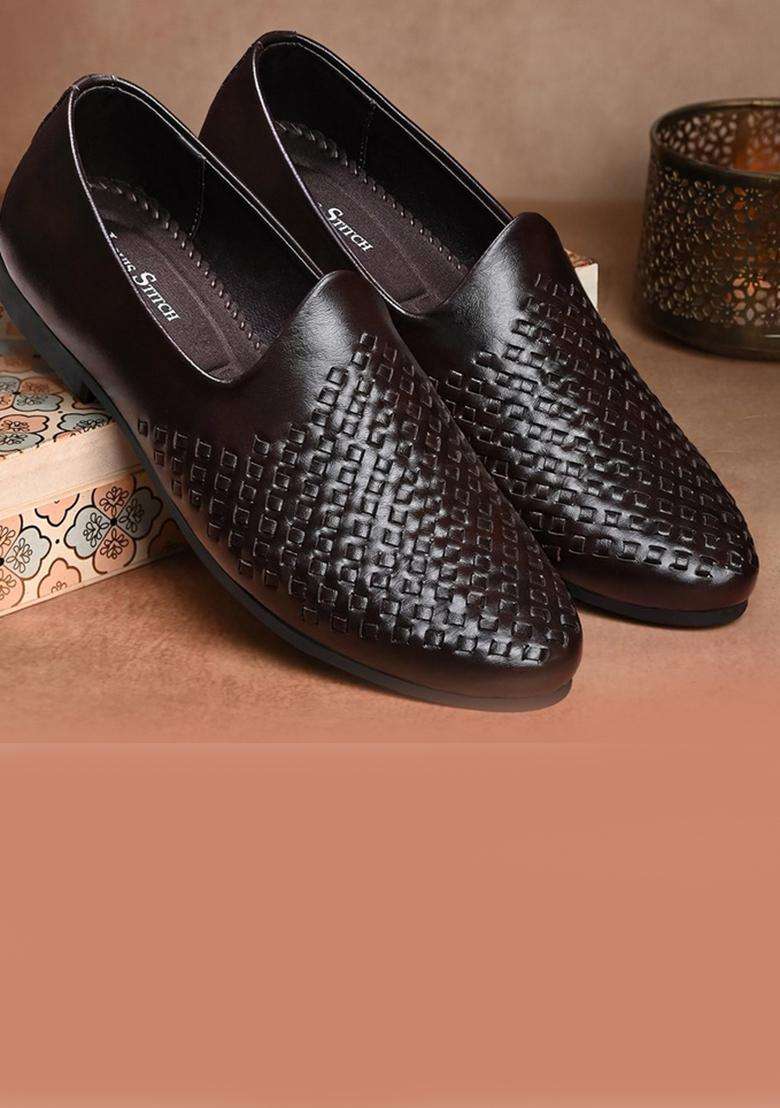 Louis Stitch Mens Brunette Brown Ethnic Weaved Textured Slip on Mojaris - Indya