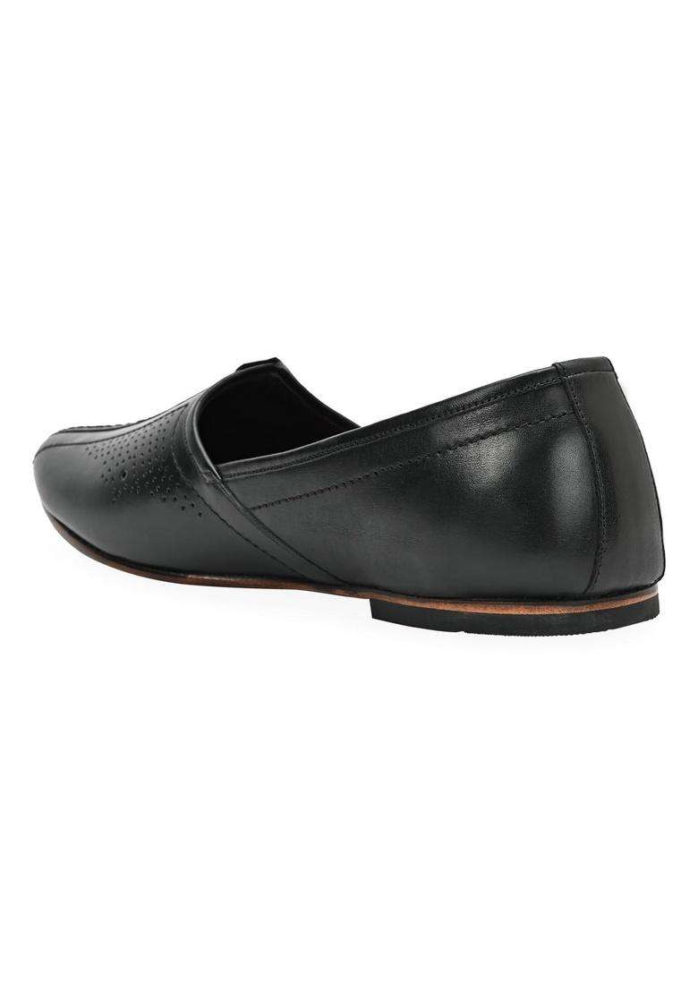 Regal Black Men Leather Laser Cut Juttis - Indya