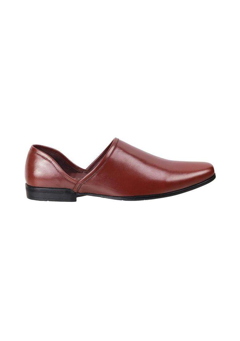 Metro Mens Leather Jutis - Indya