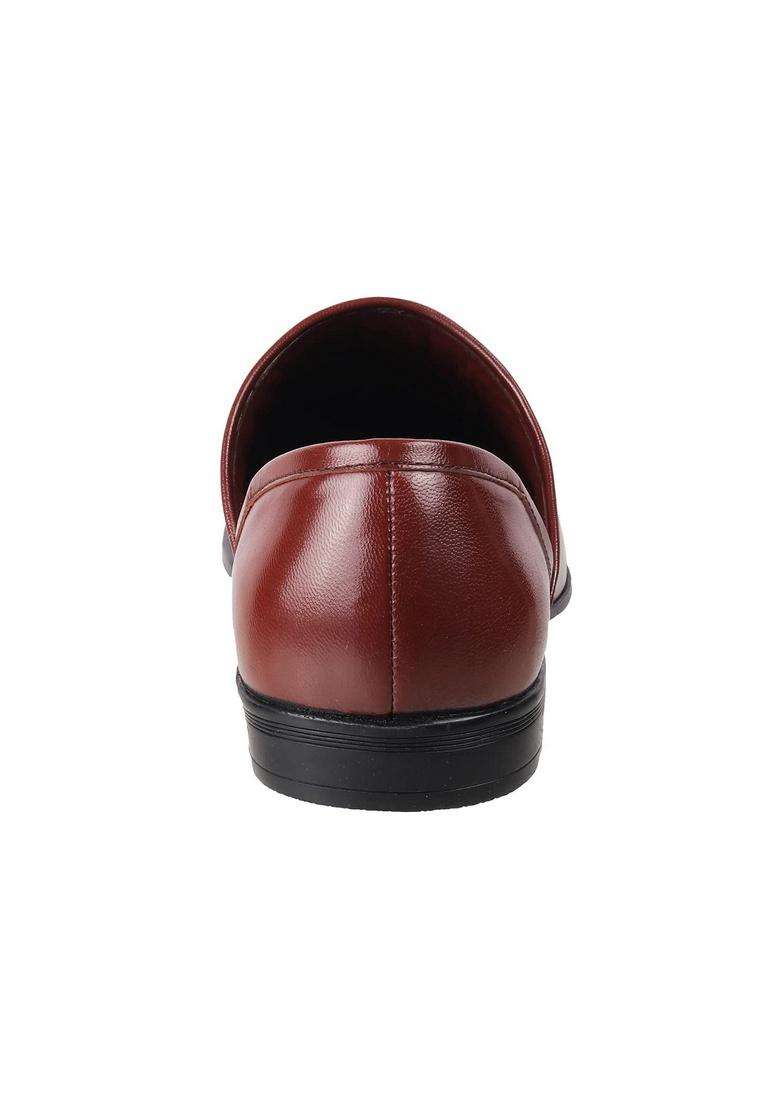 Metro Mens Leather Jutis - Indya