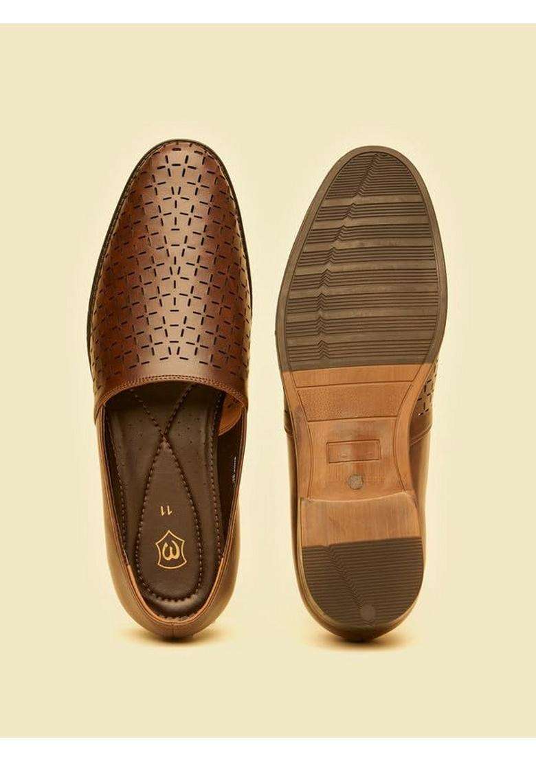 Manyavar Dark Brown Elegance Shoes Mens Ethnic Jutti - Indya