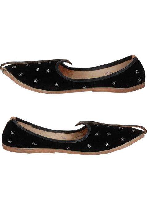 Black Mens Rajasthani Jutti Ethnic Footwear