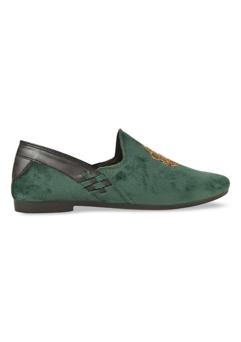 Regal Men Velvet Embroidered Ethnic Slip Ons - Indya